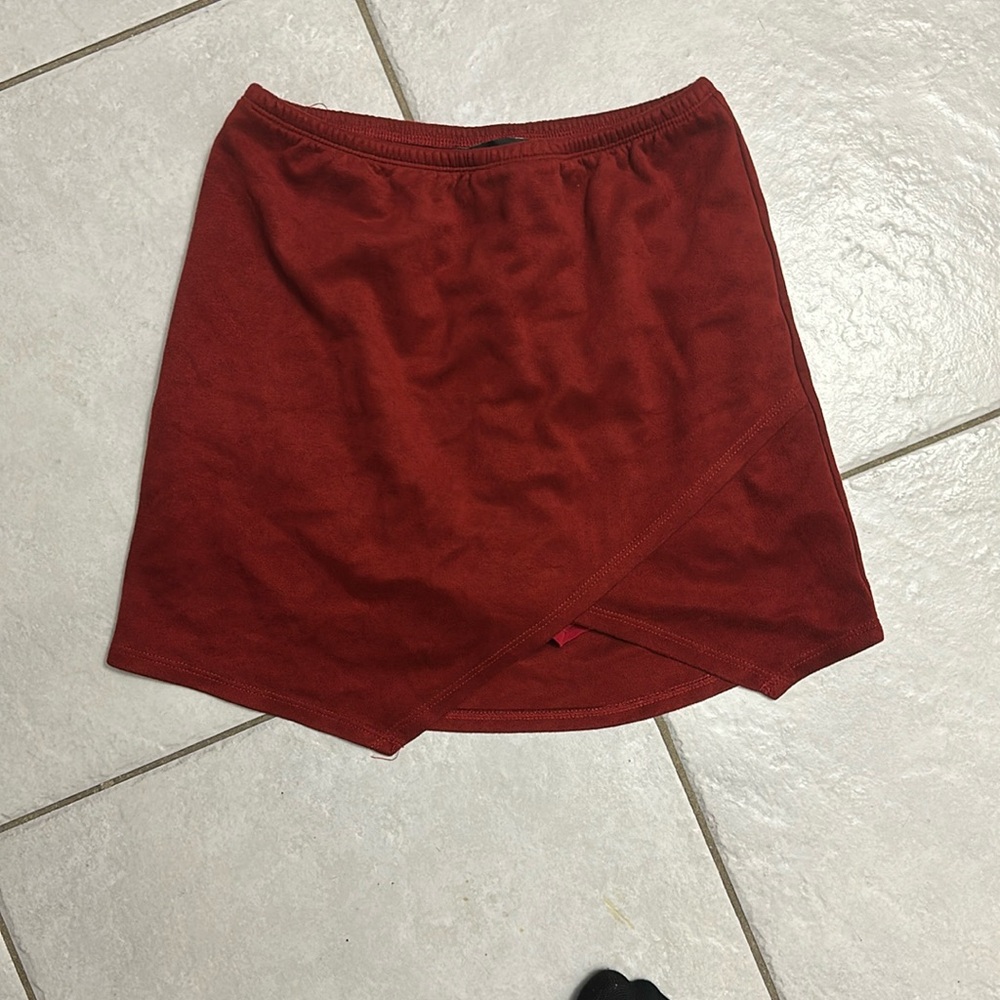 Burgundy skort